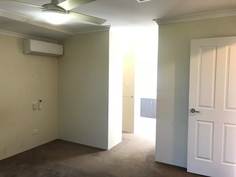 11 Arniston Way, Darch WA 6065