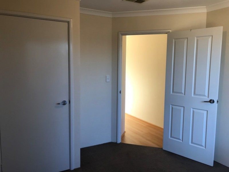 11 Arniston Way, Darch WA 6065