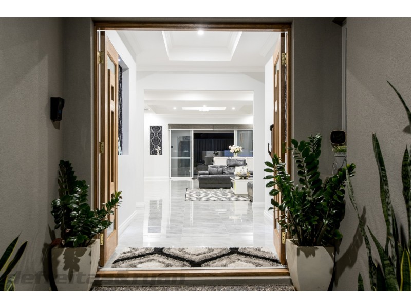 4 Perugino Avenue, Landsdale WA 6065