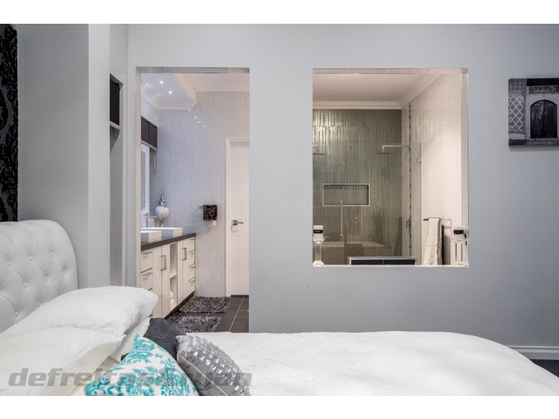 4 Perugino Avenue, Landsdale WA 6065