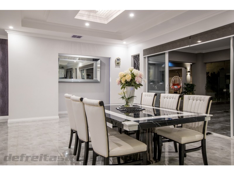 4 Perugino Avenue, Landsdale WA 6065