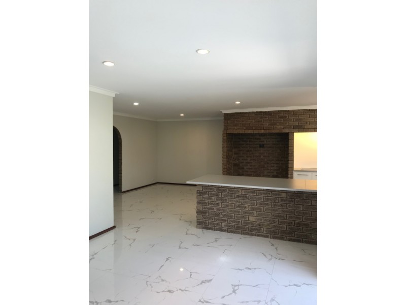 5 Towarda Way, Wanneroo WA 6065
