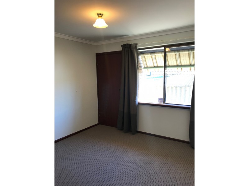 5 Towarda Way, Wanneroo WA 6065