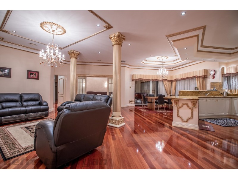 20 Graceland Avenue, Landsdale WA 6065