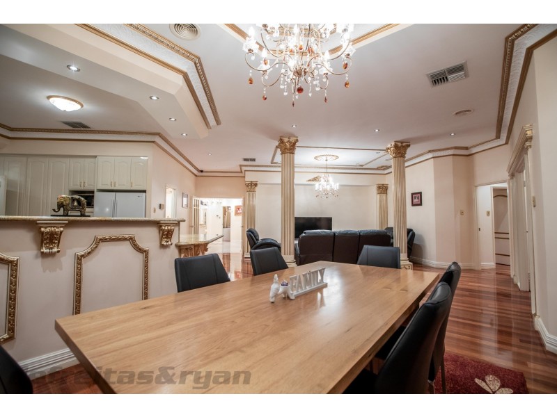 20 Graceland Avenue, Landsdale WA 6065