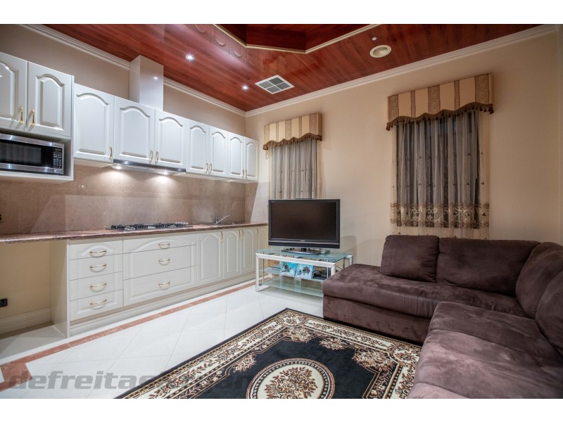 20 Graceland Avenue, Landsdale WA 6065