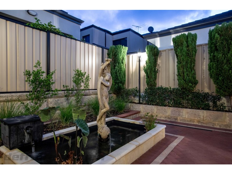 20 Graceland Avenue, Landsdale WA 6065