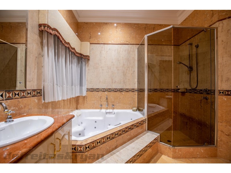 20 Graceland Avenue, Landsdale WA 6065