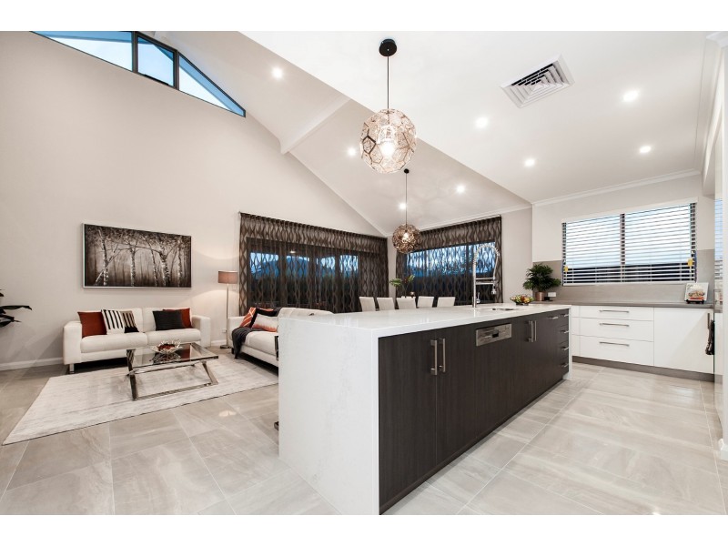 7 Maruyama Way, Landsdale WA 6065