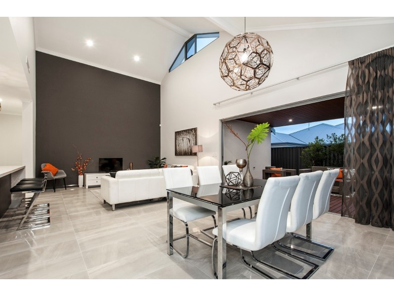 7 Maruyama Way, Landsdale WA 6065