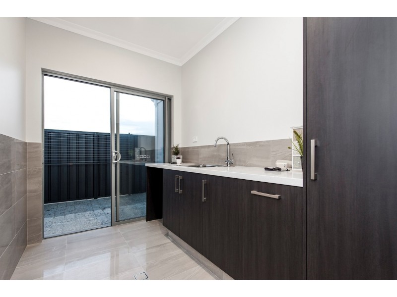 7 Maruyama Way, Landsdale WA 6065