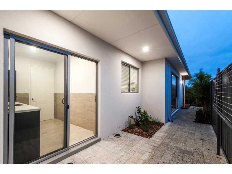 7 Maruyama Way, Landsdale WA 6065