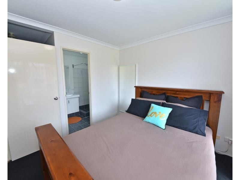 6 Rover Court, Quinns Rocks WA 6030