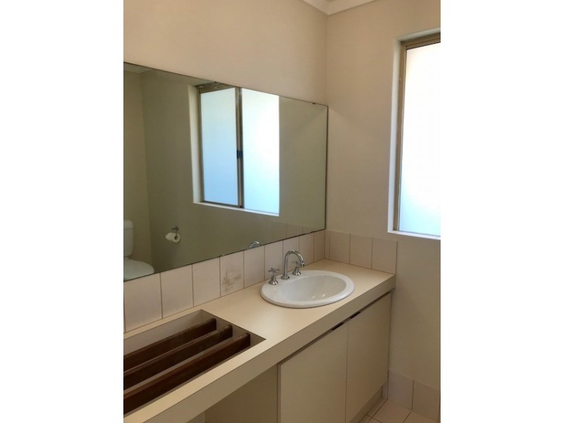 6 Valencia Court, Alexander Heights WA 6064