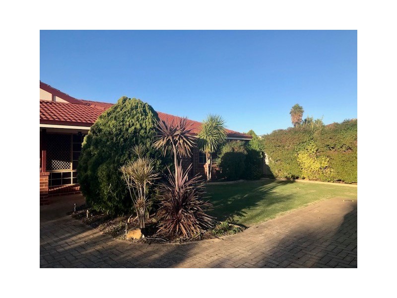 12B Willow Place, Beechboro WA 6063