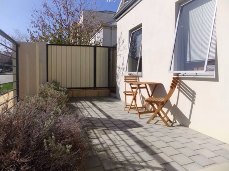 27 Gaudi Way, Clarkson WA 6030