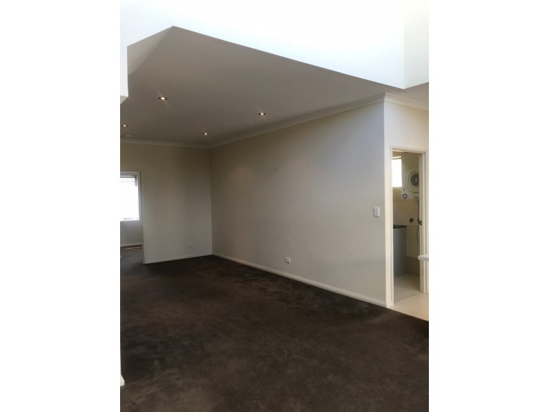 27 Gaudi Way, Clarkson WA 6030