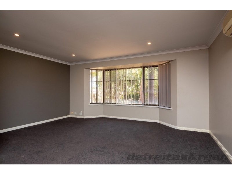 8 Busycon Place, Heathridge WA 6027