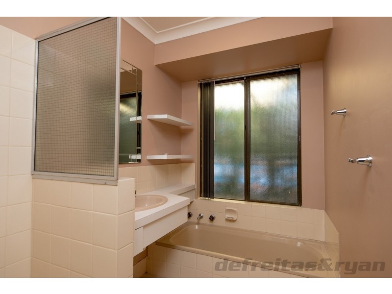 8 Busycon Place, Heathridge WA 6027