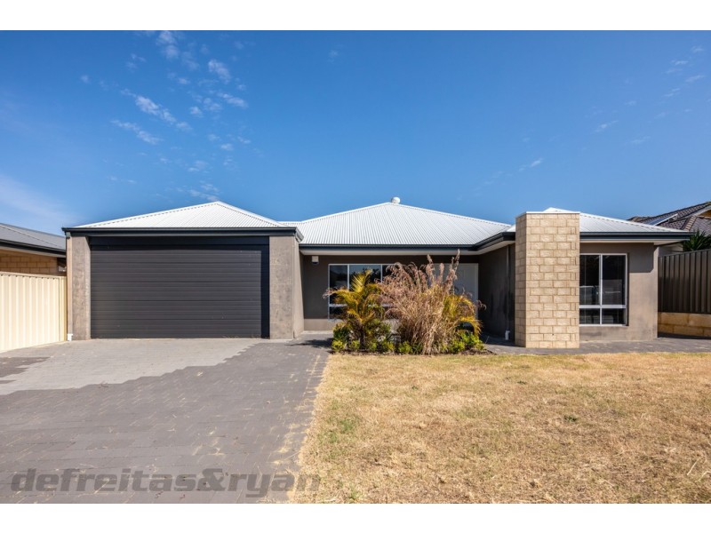 5 Thiele Road, Banksia Grove WA 6031