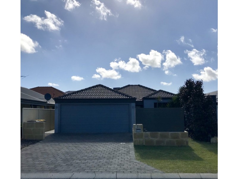 96 Bethwyn Circuit, Madeley WA 6065