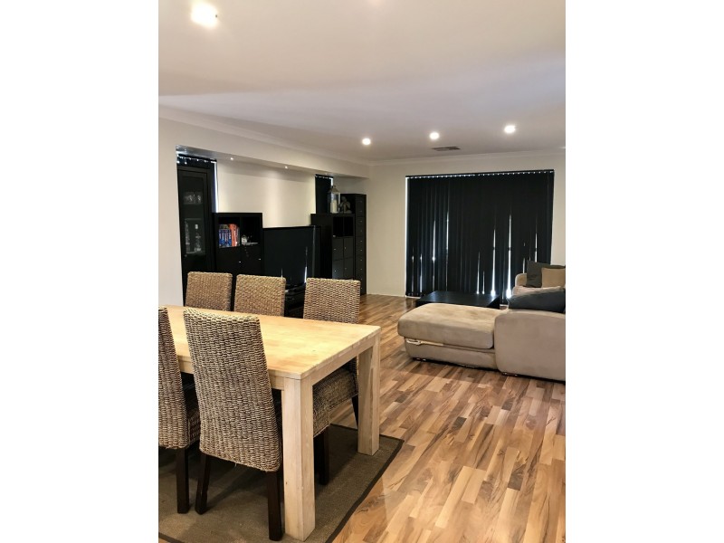 96 Bethwyn Circuit, Madeley WA 6065