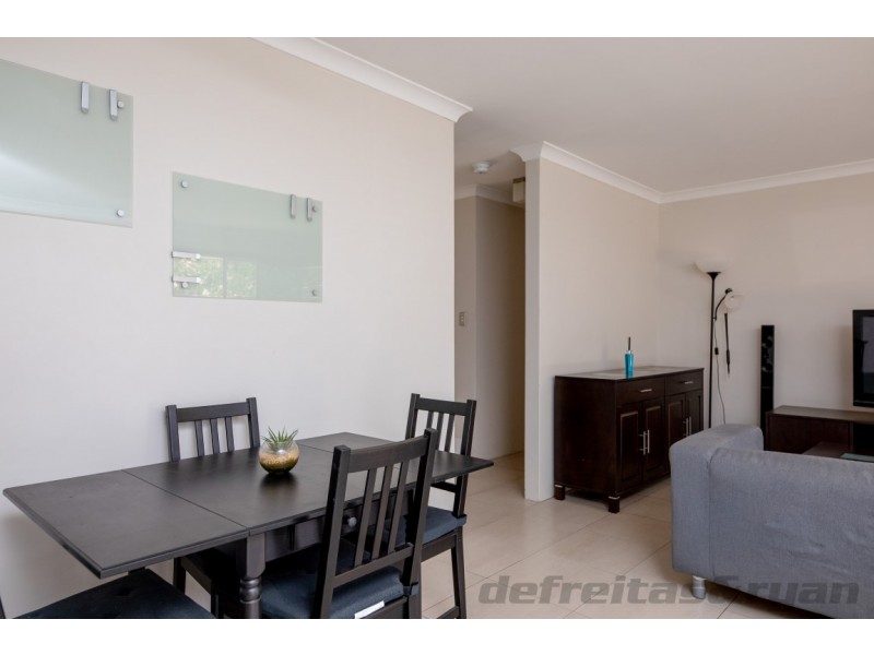 9 Addison Gardens, Merriwa WA 6030