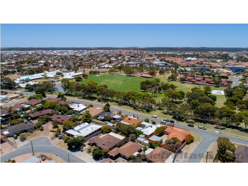 9 Addison Gardens, Merriwa WA 6030