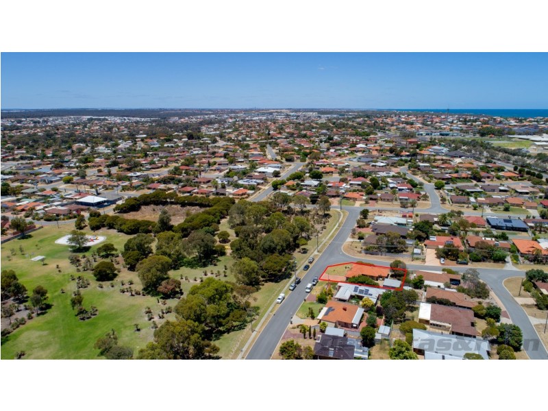 9 Addison Gardens, Merriwa WA 6030