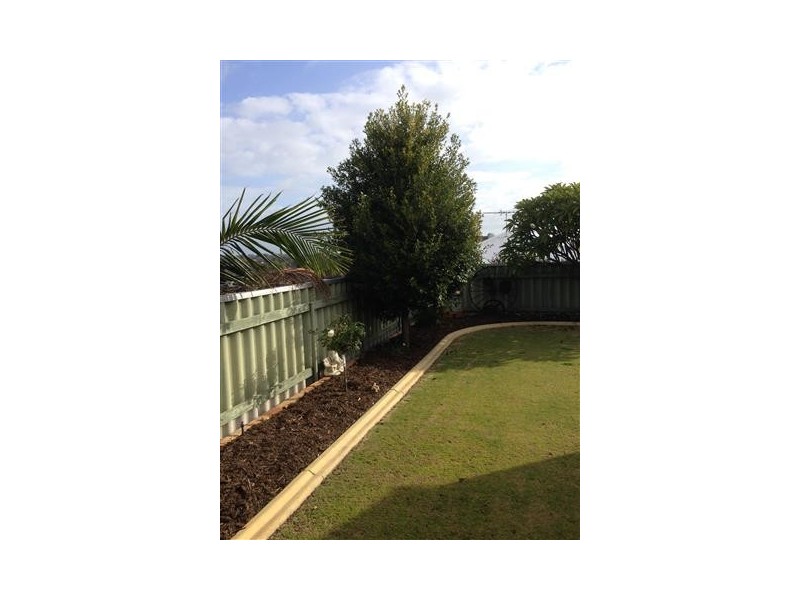 4 Chittering Vista, Pearsall WA 6065