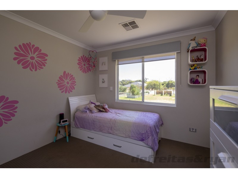 46 Cinnamon Meander, Two Rocks WA 6037