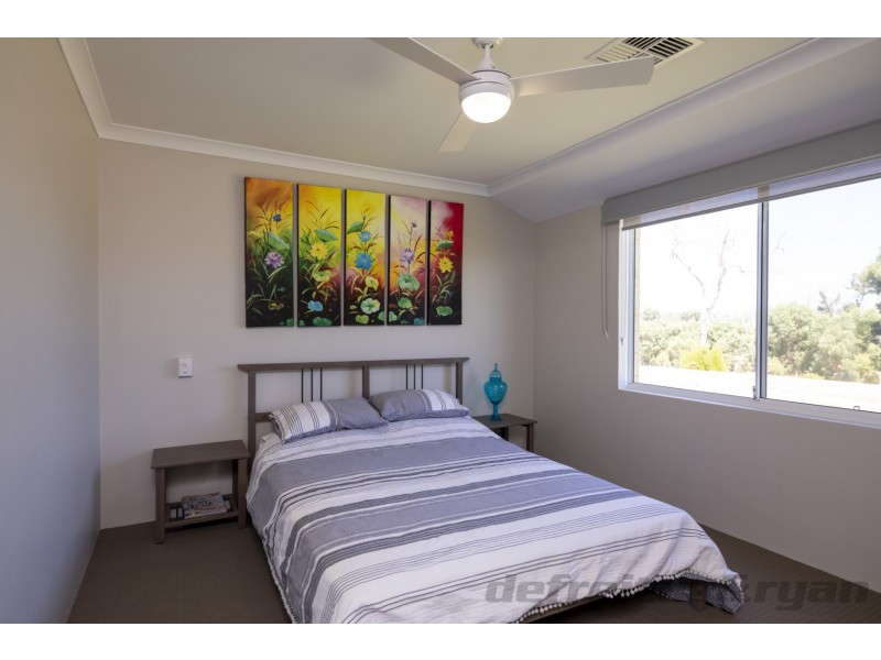 46 Cinnamon Meander, Two Rocks WA 6037