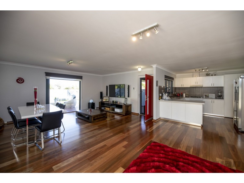 846b Wanneroo Road, Wanneroo WA 6065