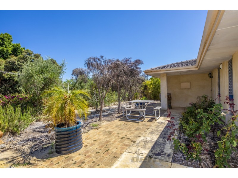 7 Bexley way, Girrawheen WA 6064