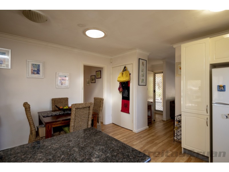 7 Bexley way, Girrawheen WA 6064