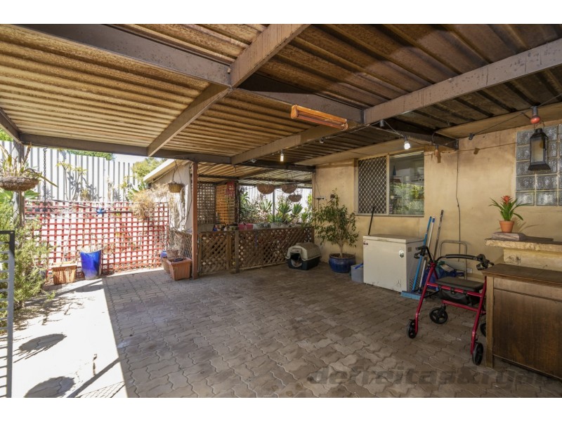 7 Bexley way, Girrawheen WA 6064
