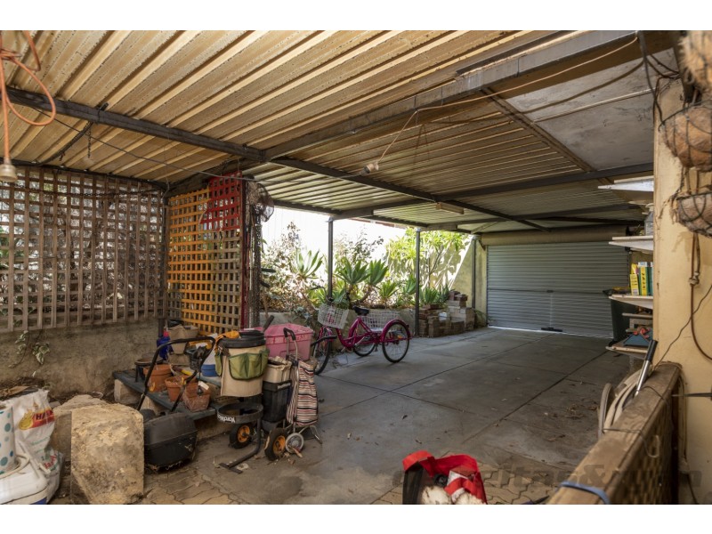 7 Bexley way, Girrawheen WA 6064