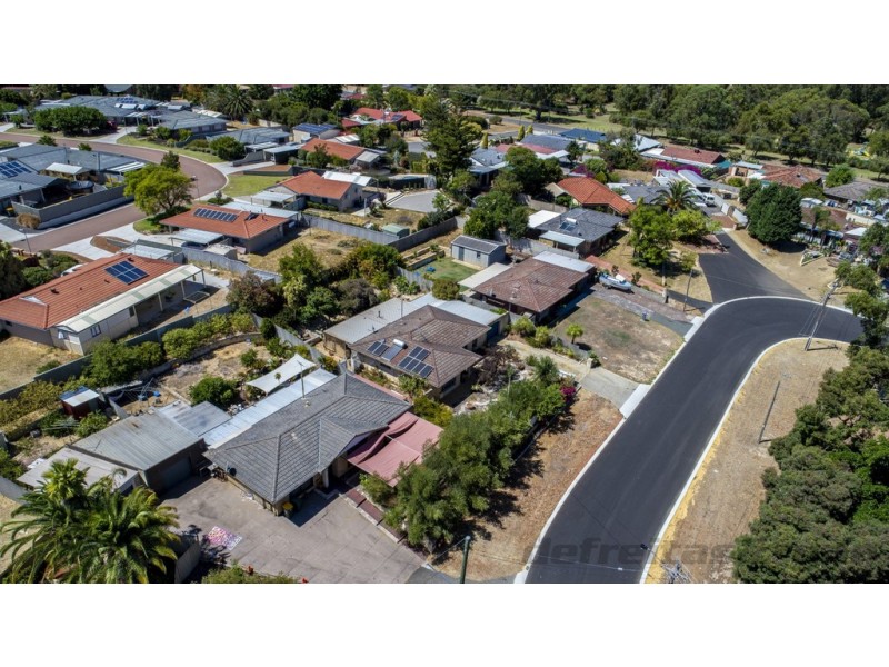 7 Bexley way, Girrawheen WA 6064