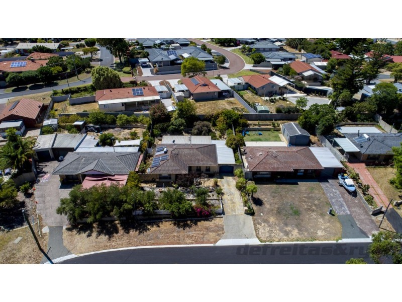 7 Bexley way, Girrawheen WA 6064