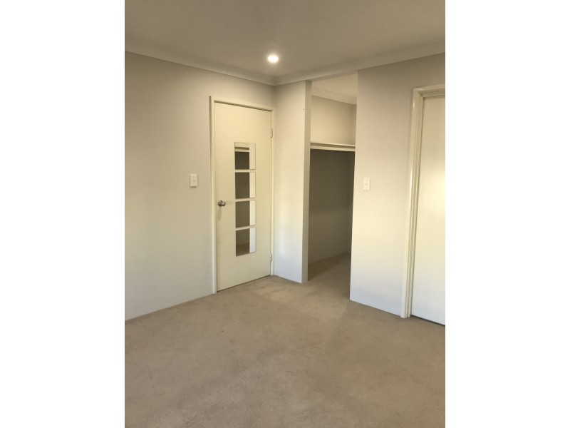 17 Harrison Lane, Madeley WA 6065