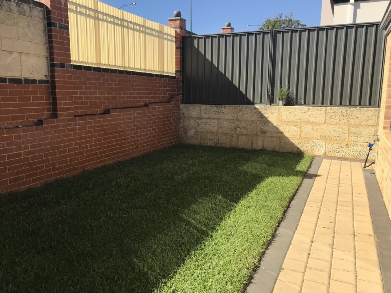 17 Harrison Lane, Madeley WA 6065