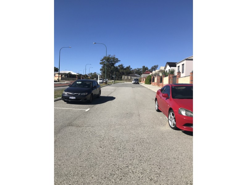 17 Harrison Lane, Madeley WA 6065