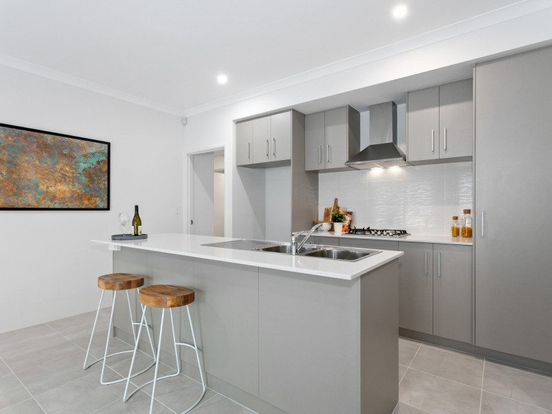 67 Grand Paradiso Parade, Merriwa WA 6030