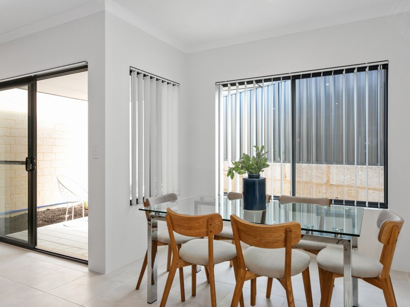 67 Grand Paradiso Parade, Merriwa WA 6030