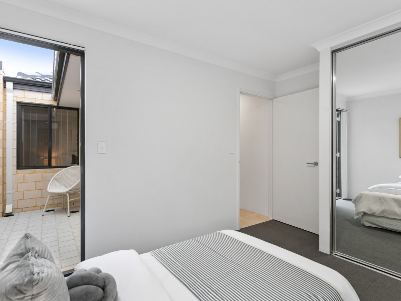 67 Grand Paradiso Parade, Merriwa WA 6030