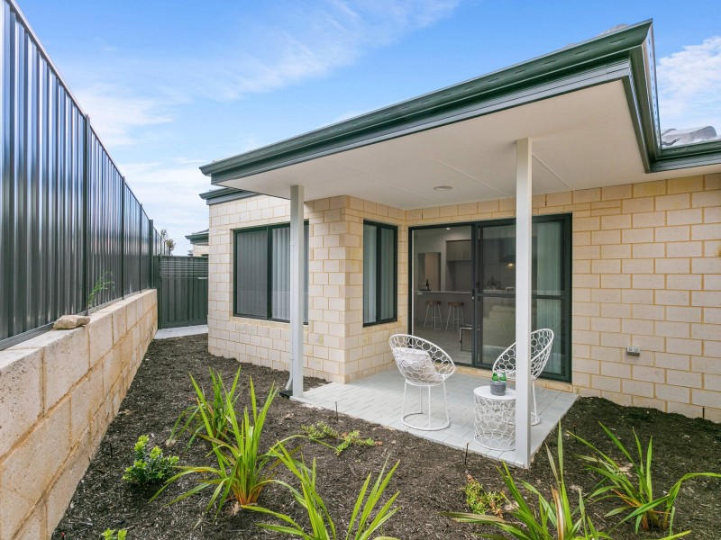 67 Grand Paradiso Parade, Merriwa WA 6030