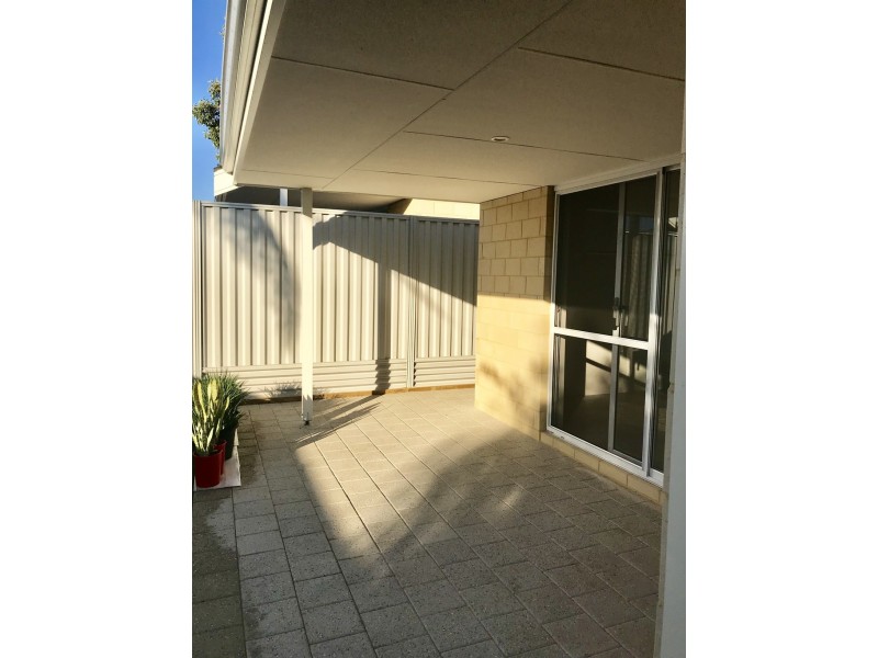 10A Westbrook Way, Girrawheen WA 6064