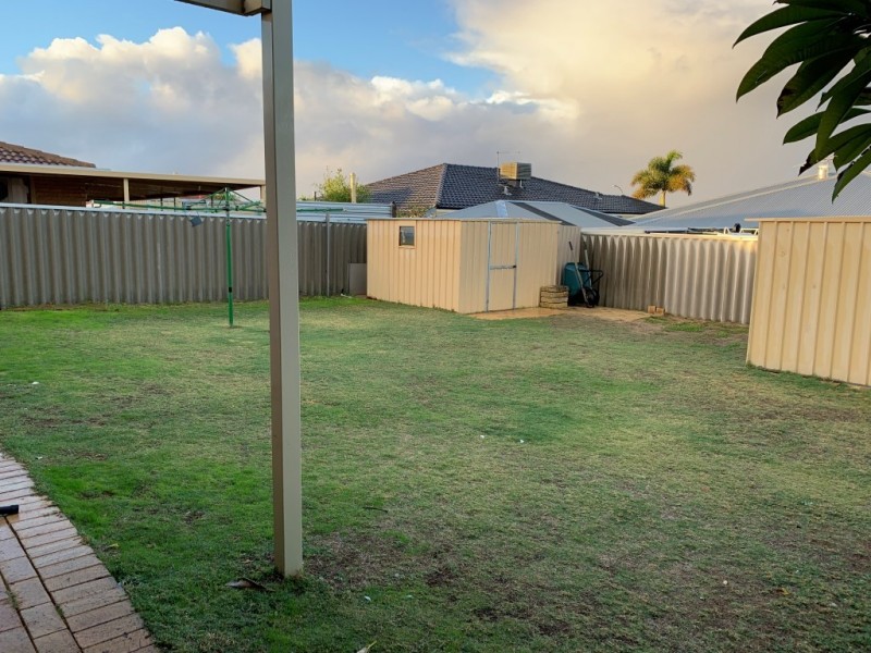 38 Honours Rise, Marangaroo WA 6064