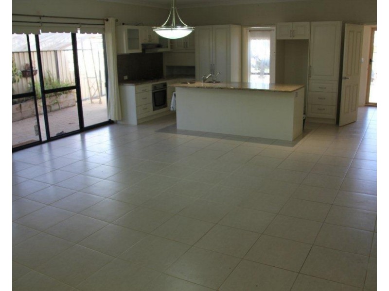 23 Tuxedo Link, Clarkson WA 6030