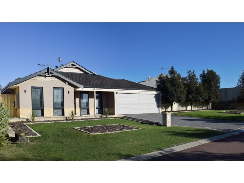 8 Merrivale Circle, Tapping WA 6065